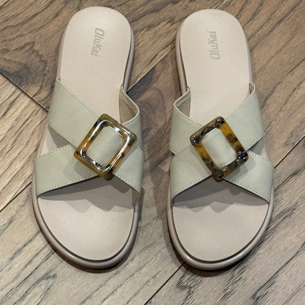 OluKai La'i Slide Sandals Tapa Tortoise Buckle Womens 11 New Without Tags